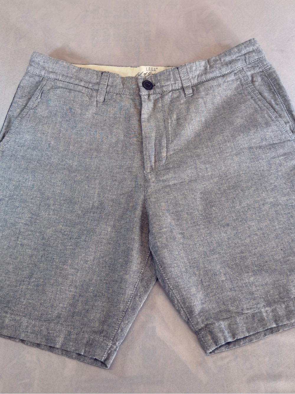 H&M Men’s Light Gray Flat-Front Casual Shorts